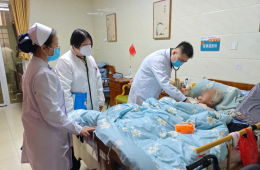 梧州市工人医院到市万秀区天与遐龄养老院、幸福钱鉴颐养中心开展周末大查房活动